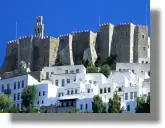 ΠΑΤΜΟΣ: Γέμισε με ξύλα η παραλία της Λάμπης