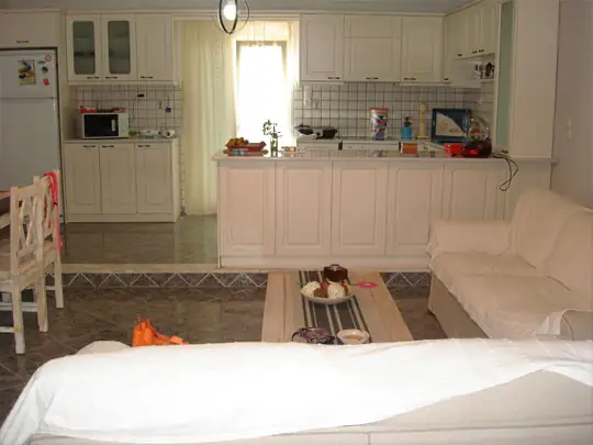 enoikiazetai leros