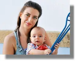 ΛΕΙΨΟΙ: κάτοικοι 784, παιδιά 200