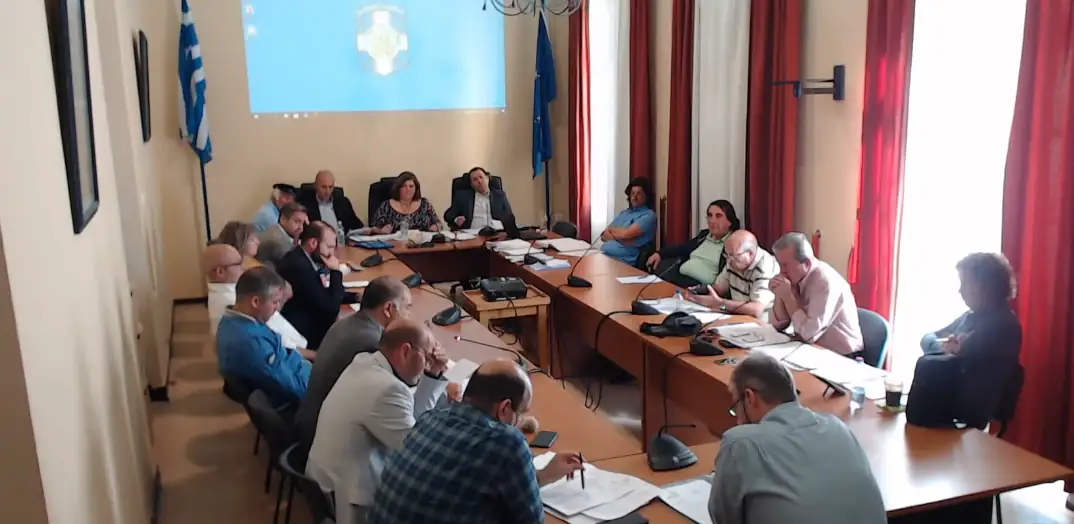 Στη Λέρο έρχεται το Σάββατο ο υπουργός Μεταναστευτικής Πολιτικής – Ο Δήμαρχος καλεί και τον Περιφερειάρχη