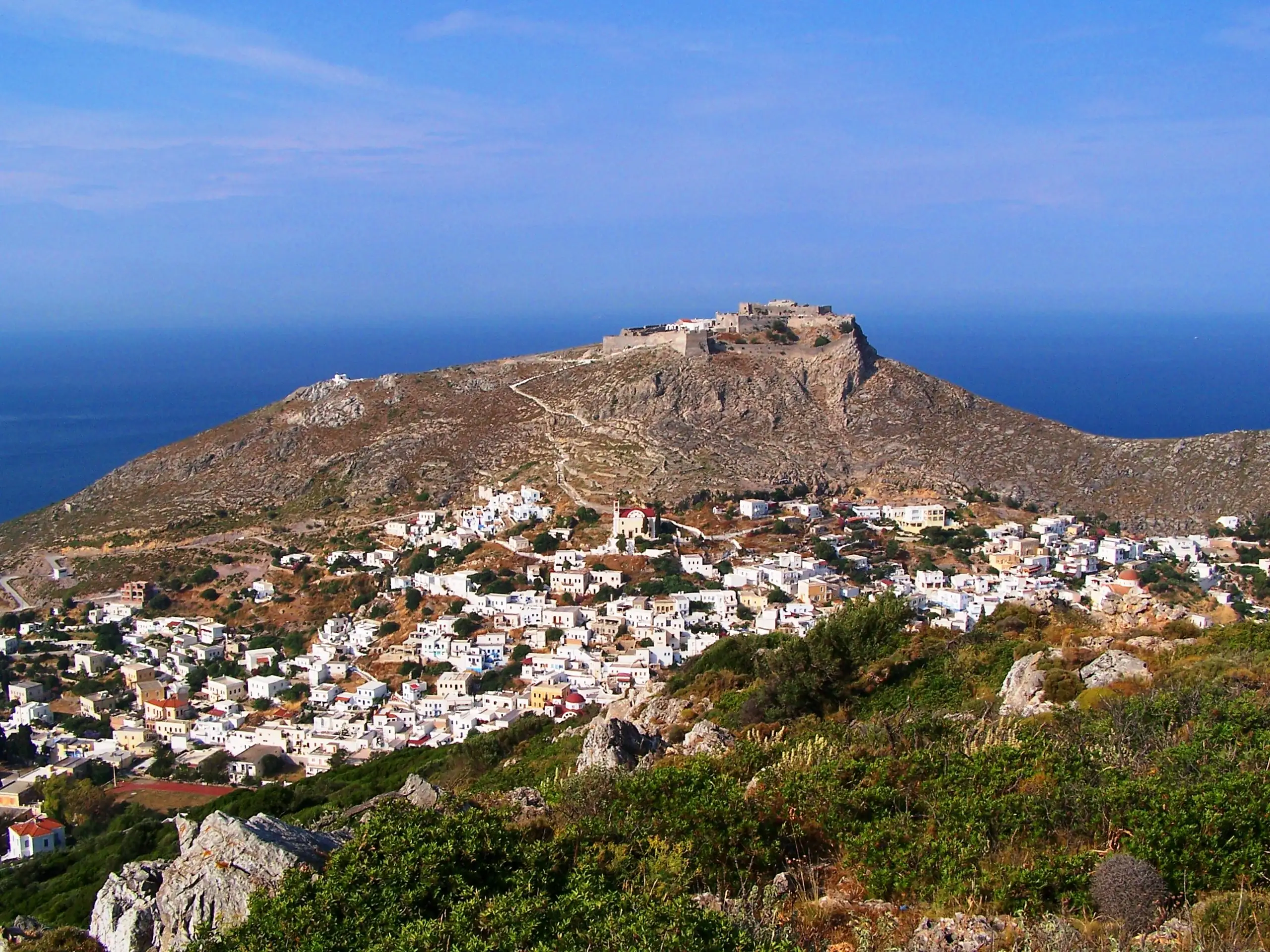 Λέρος: Το κάστρο στο Παντέλι, τα Άλινδα και το Λακκί
