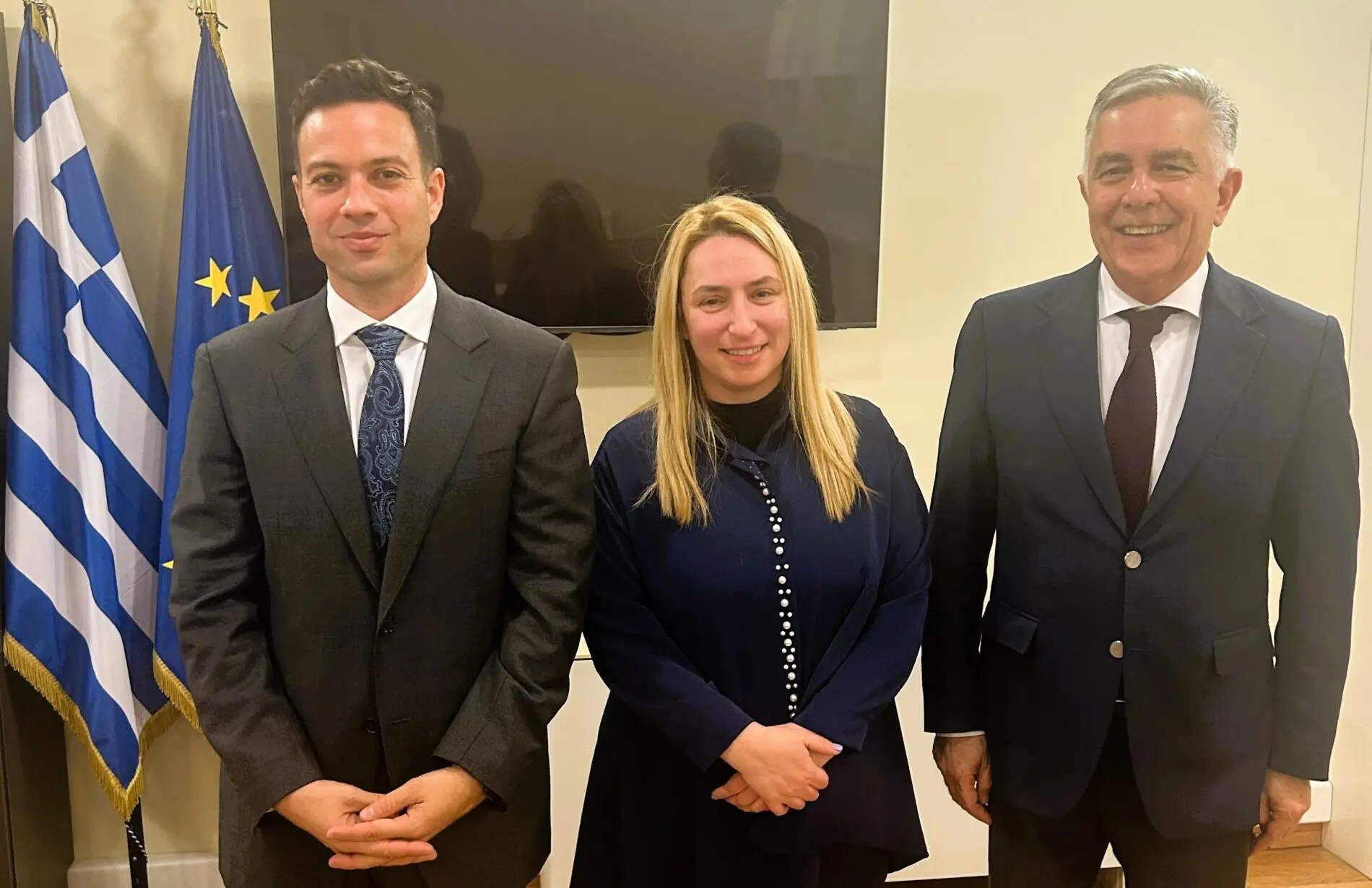 Συνάντηση του Βασίλη Α. Υψηλάντη με τη Γενική Γραμματέα Δημόσιας Περιουσίας Αντιγόνη Γιαννακάκη