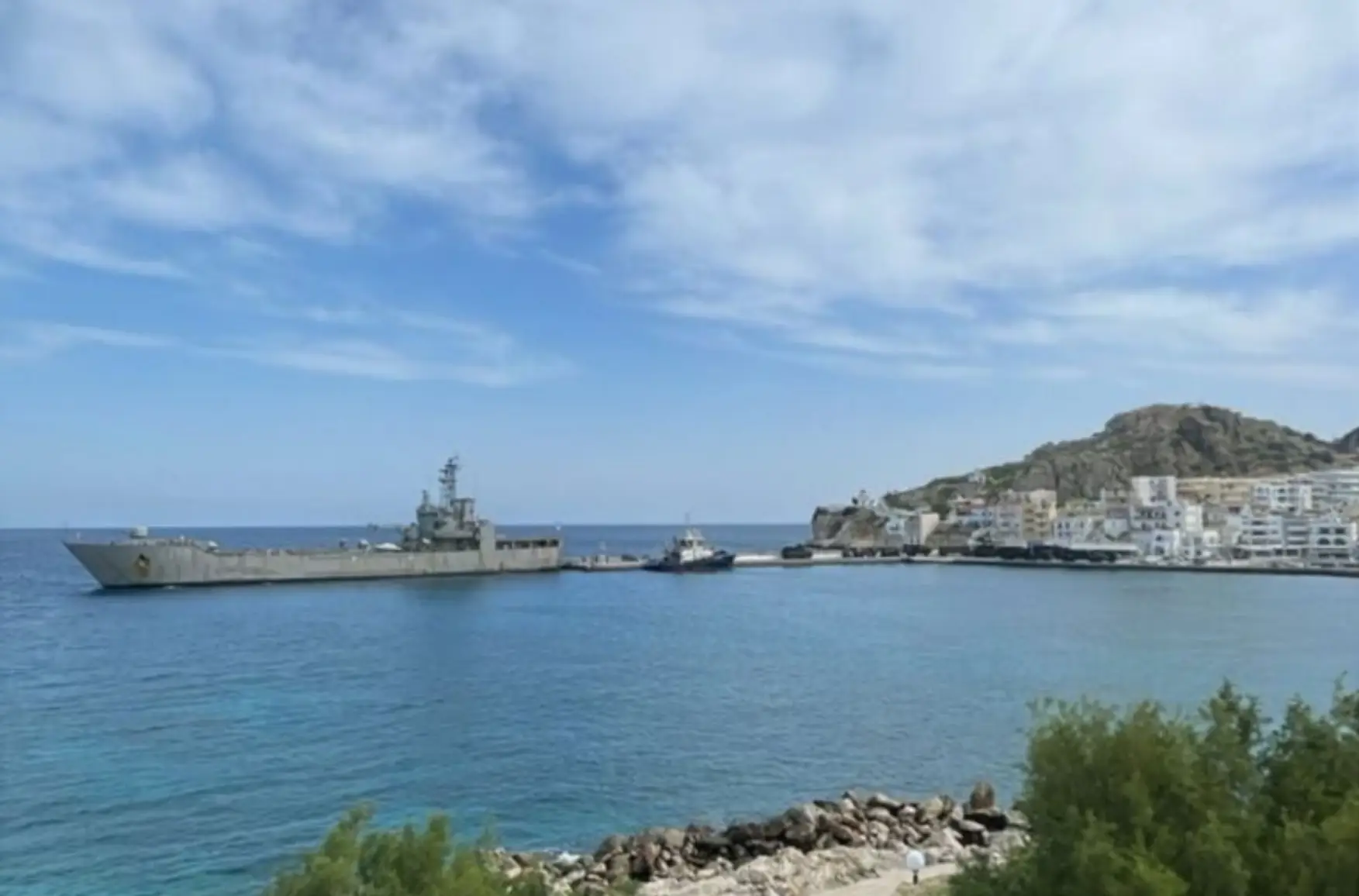 Στην Κάρπαθο οι πύραυλοι Patriot – Αρματαγωγό του Πολεμικού Ναυτικού κατέπλευσε στα Πηγάδια